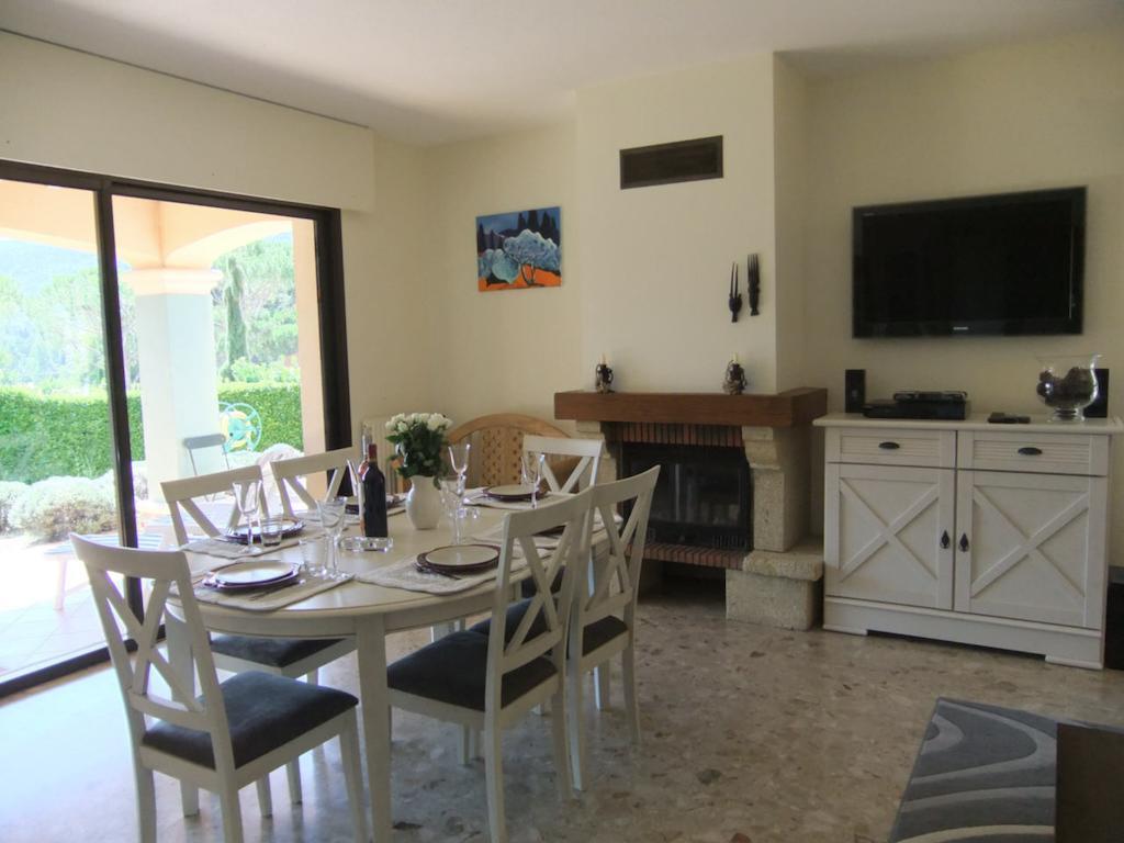 Locations De Vacances Les Flacheres Dieulefit Szoba fotó